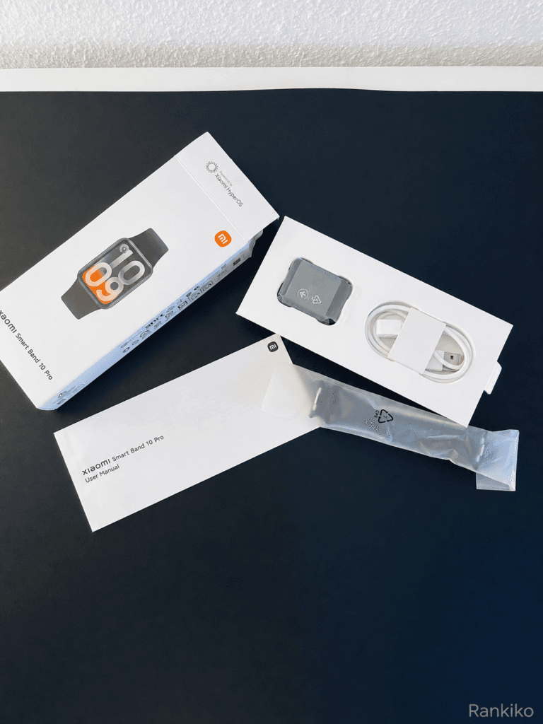 Unboxing completo de Xiaomi Smart Band 10 Pro con caja, manual, cargador y correa